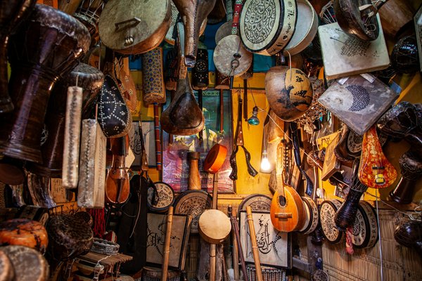 Où apprendre à fabriquer des instruments de musique traditionnels au Pérou?