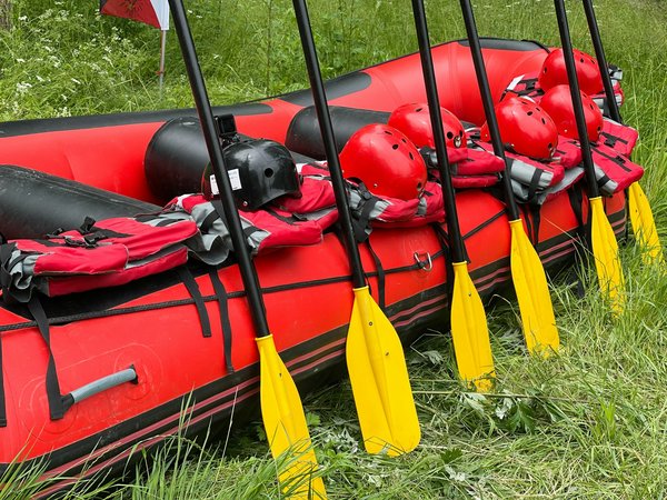 Pourquoi choisir le rafting sur l'Ubaye et le parc aventure à Barcelonnette pour vos vacances ?